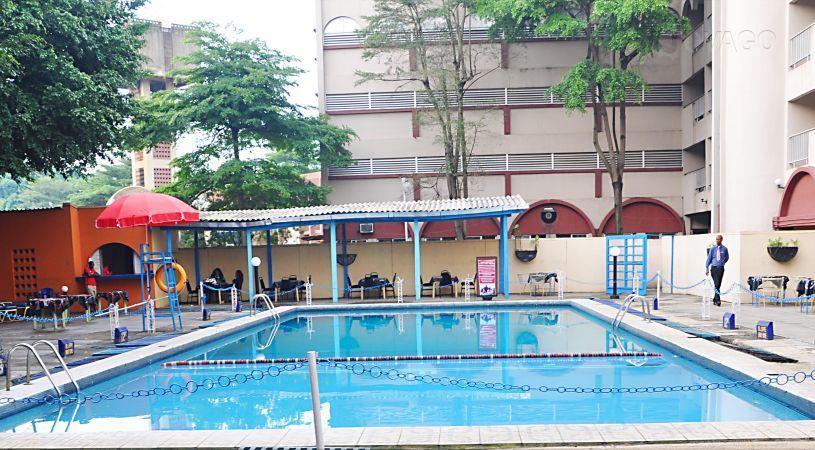 Excellence Hotel Ikeja Exteriör bild